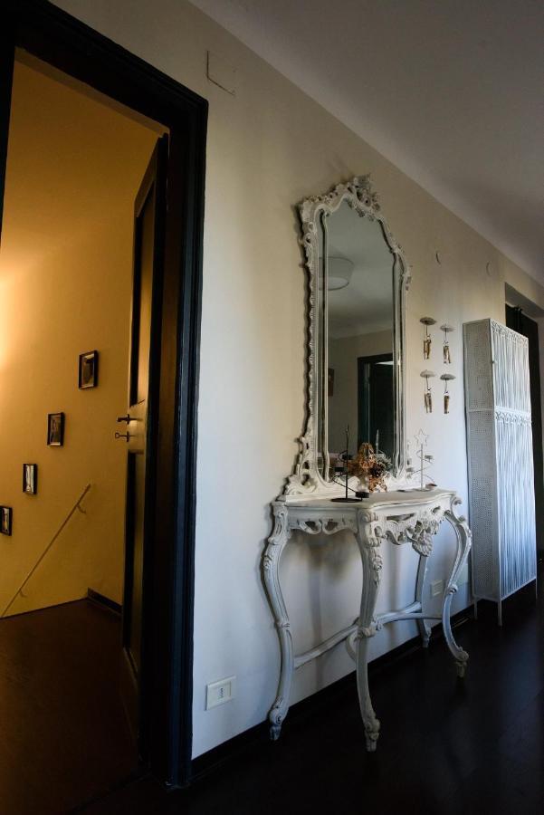 B&B Piccoli Leoni เจนัว ภายนอก รูปภาพ